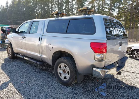 2009 Toyota Tundra Grade 5.7L V8 z USA, uszkodzony, nr VIN 5TFBV54109X088501